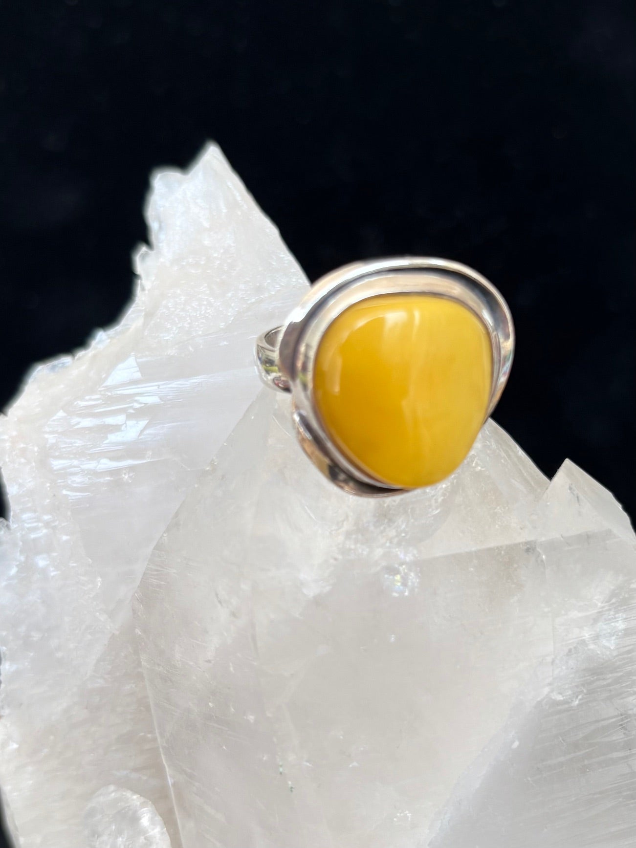 Jolie Esprit Butter Yellow Amber Sterling Silver Ring