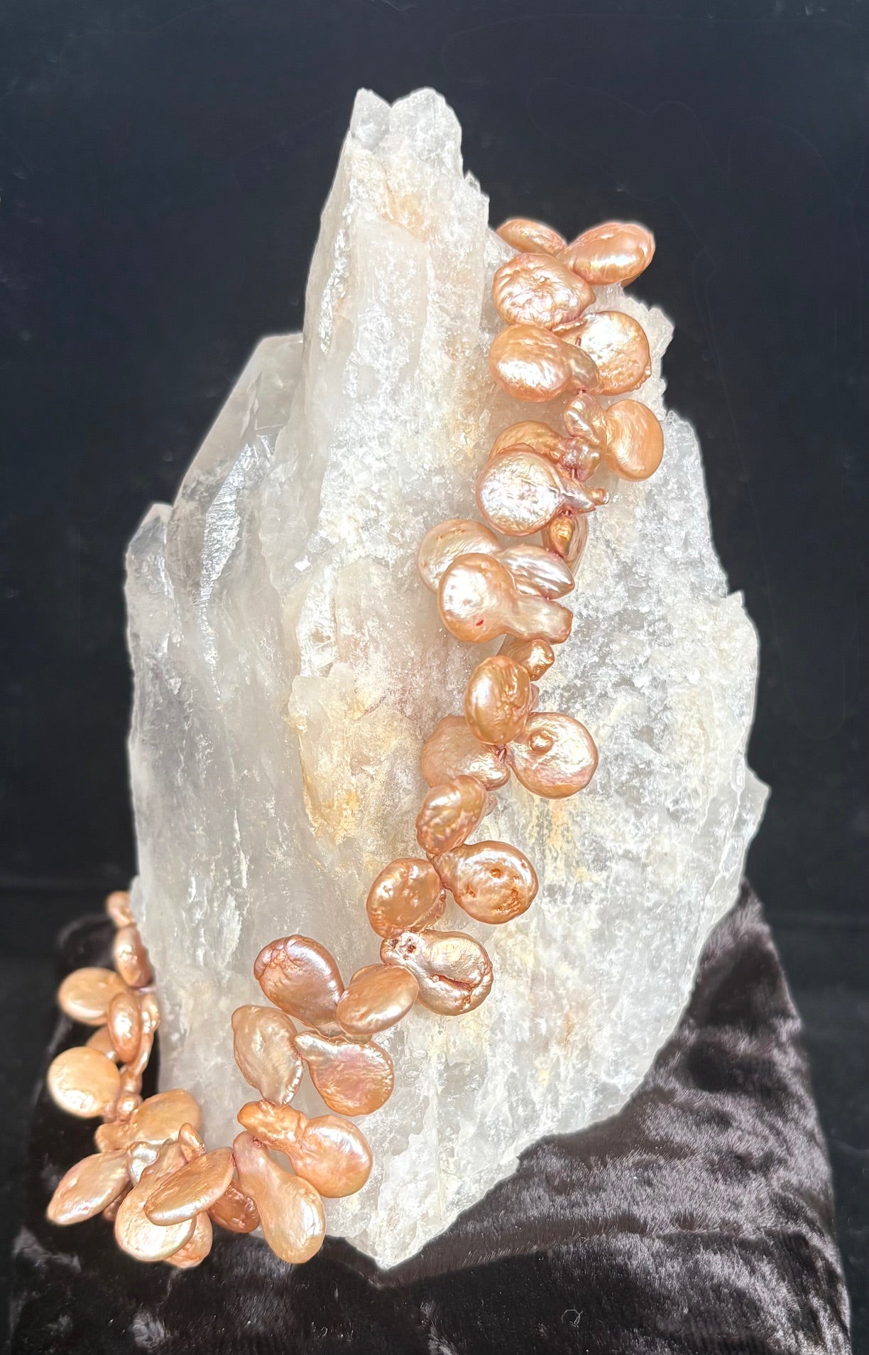 Jolie Esprit Keshi Petal Pearl Necklace On White Rock